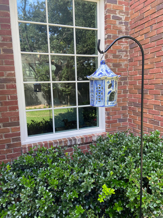 Zen-style Porcelain Chinoiserie Bird House Garden Lantern