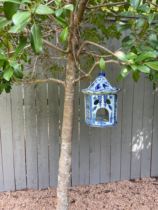 Zen-style Porcelain Chinoiserie Bird House Garden Lantern