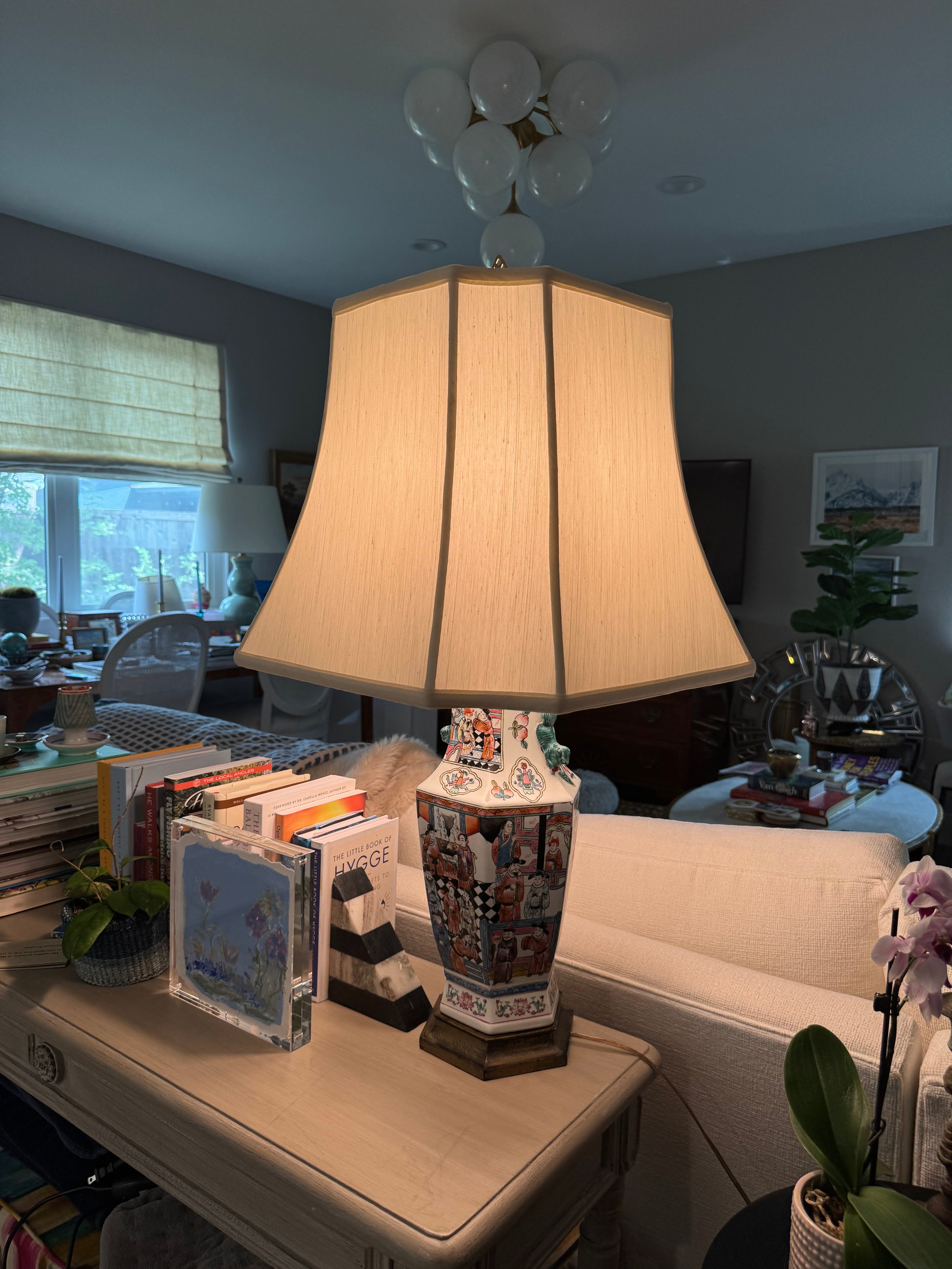 Chinoiserie Antique Lamp