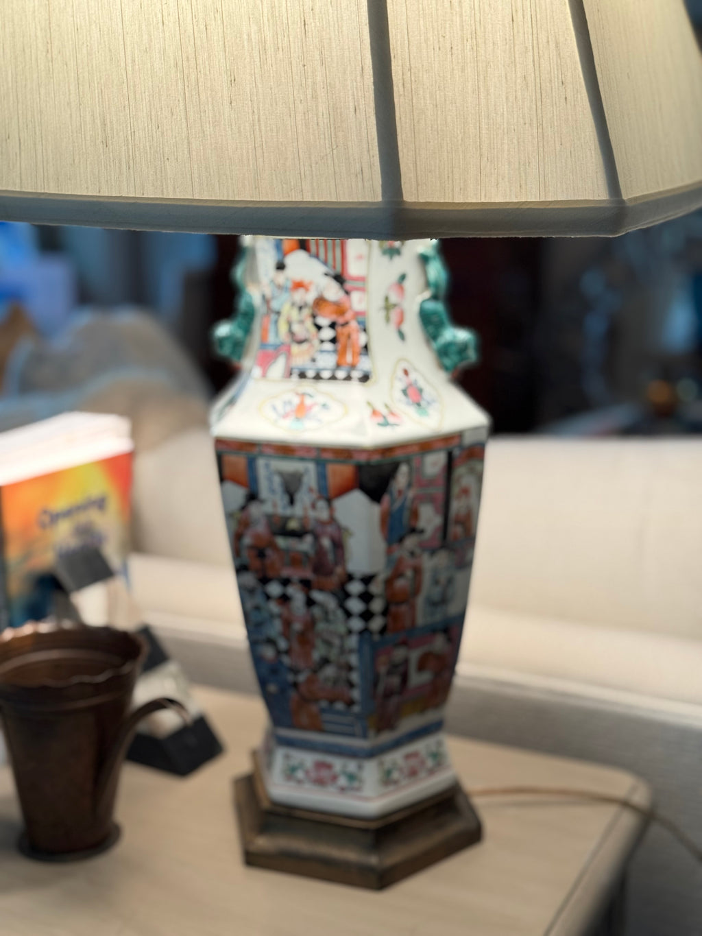Chinoiserie Antique Lamp