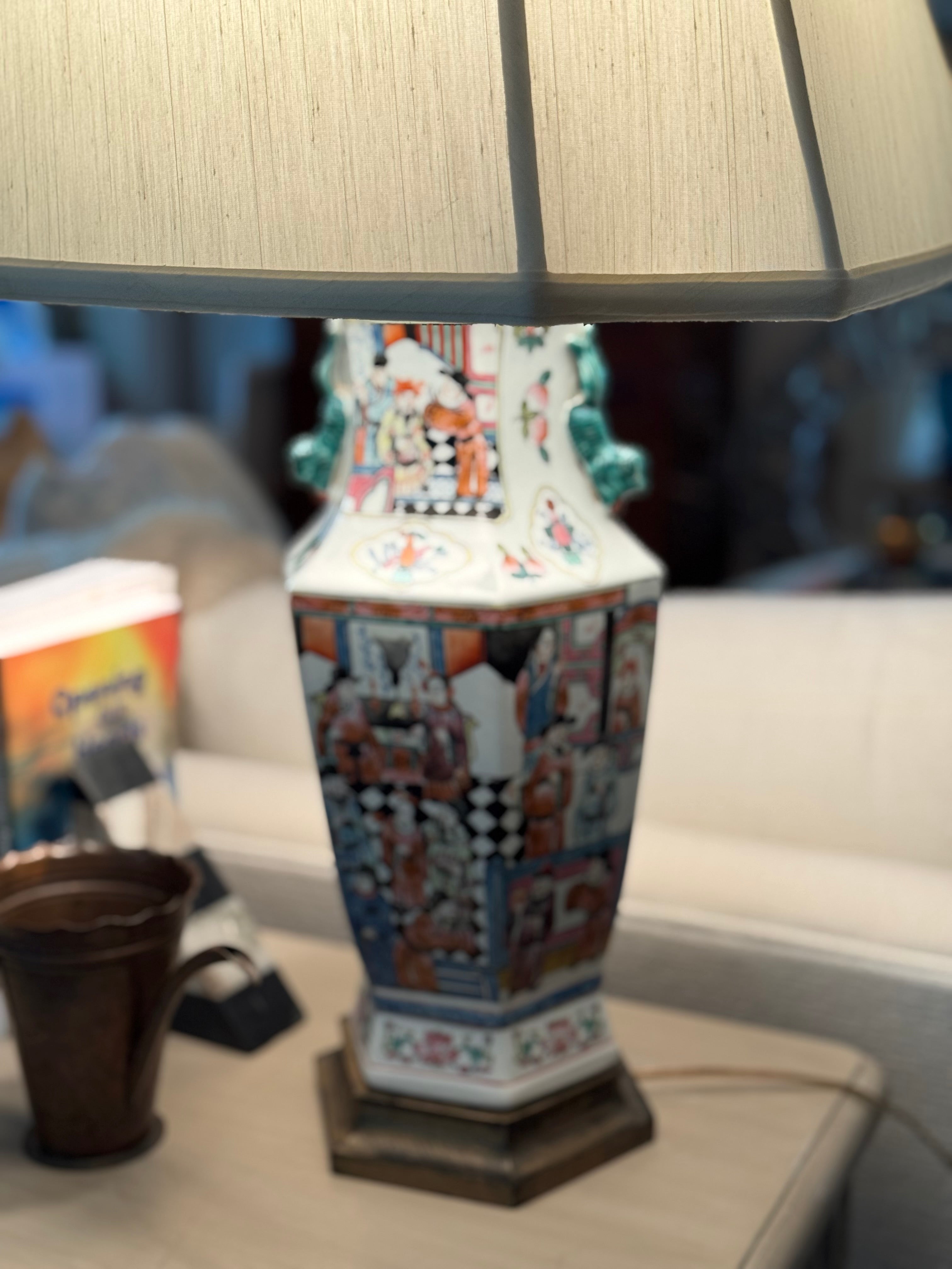 Chinoiserie Antique Lamp